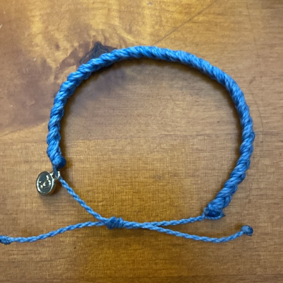 Blue pura vida braided bracelet - Picture 2 of 3